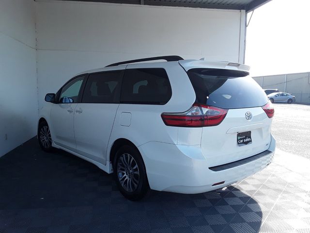 2020 Toyota Sienna 