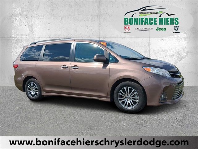 2020 Toyota Sienna 