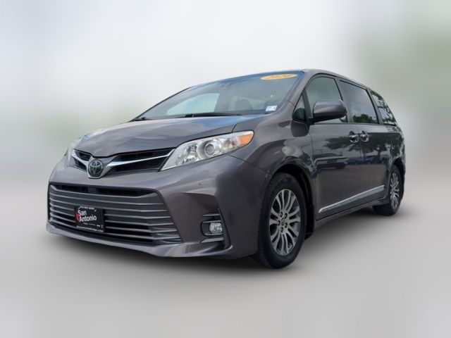 2020 Toyota Sienna XLE Premium