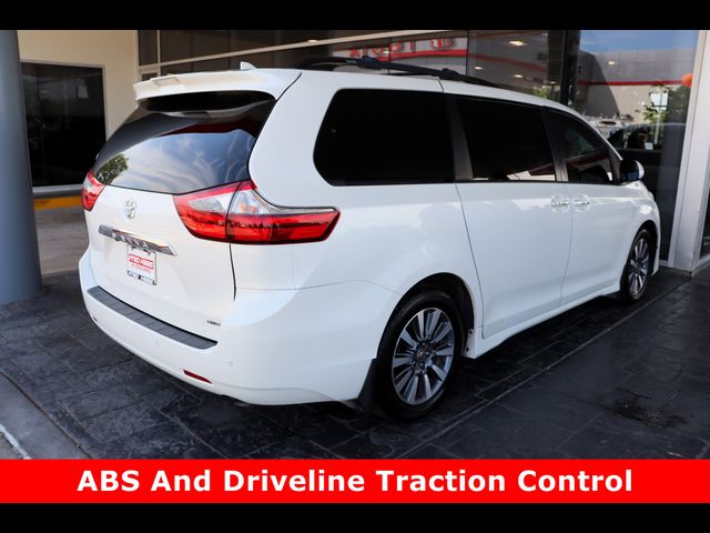 2020 Toyota Sienna 