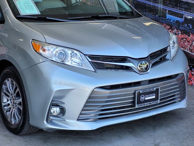 2020 Toyota Sienna 