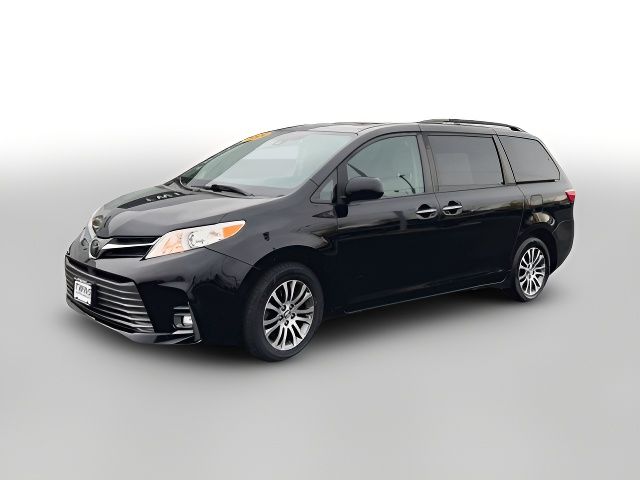 2020 Toyota Sienna 