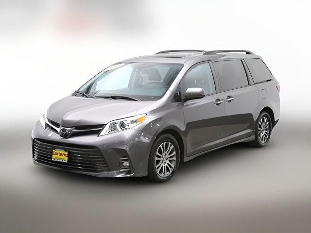 2020 Toyota Sienna 