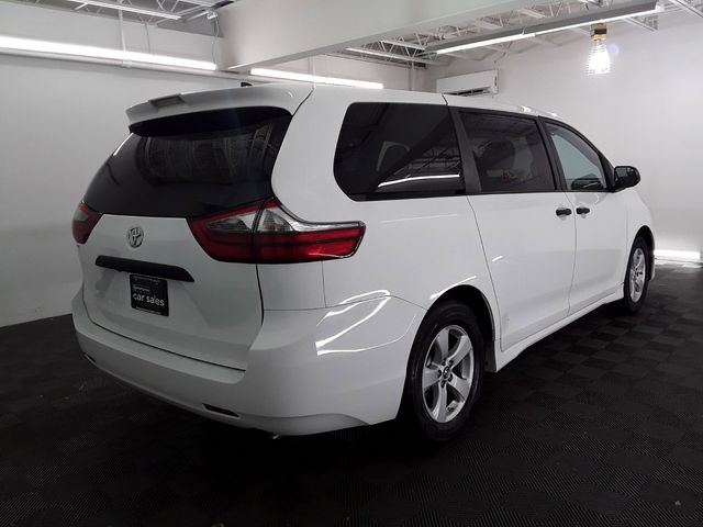 2020 Toyota Sienna L