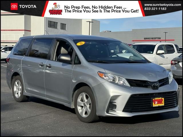 2020 Toyota Sienna L