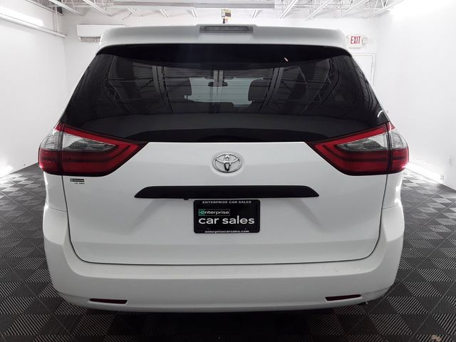 2020 Toyota Sienna L