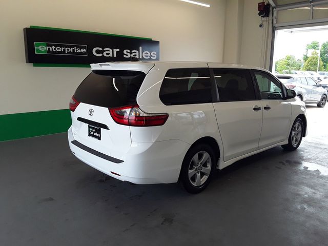 2020 Toyota Sienna L