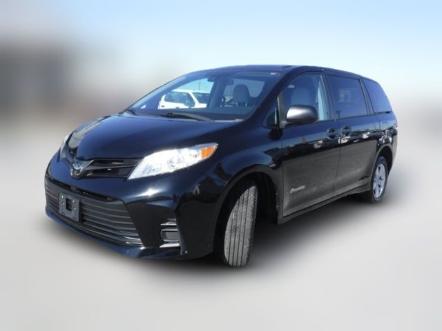 2020 Toyota Sienna L