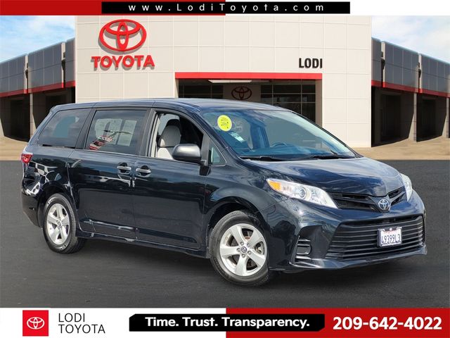 2020 Toyota Sienna L