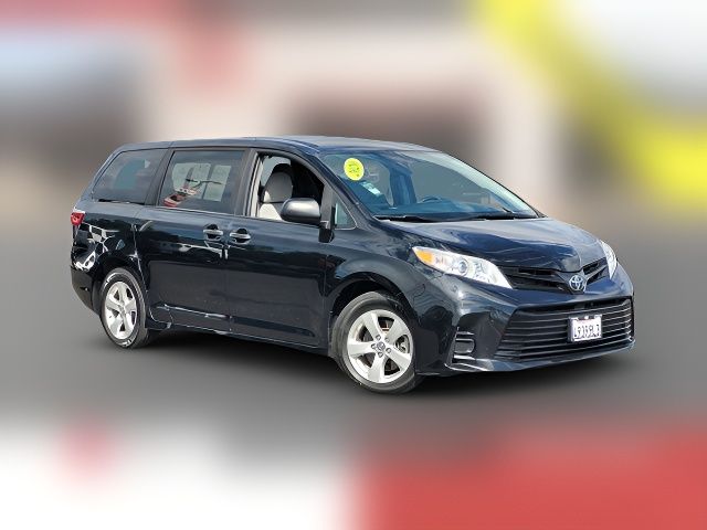 2020 Toyota Sienna L