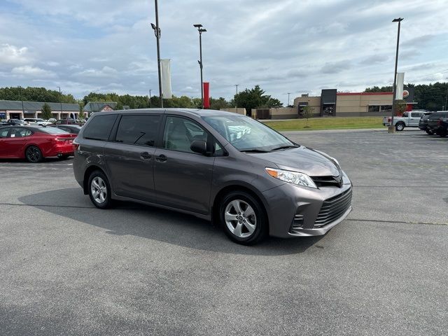 2020 Toyota Sienna L