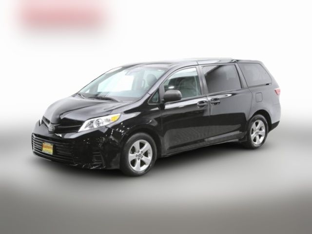 2020 Toyota Sienna L