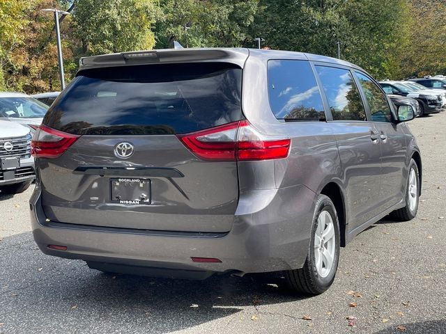 2020 Toyota Sienna L