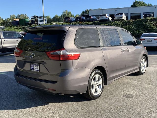 2020 Toyota Sienna L