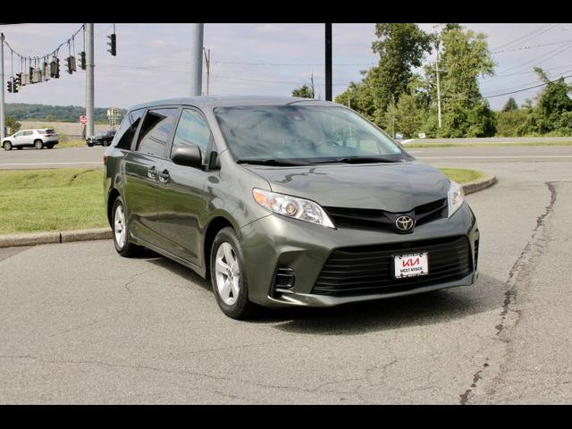 2020 Toyota Sienna L