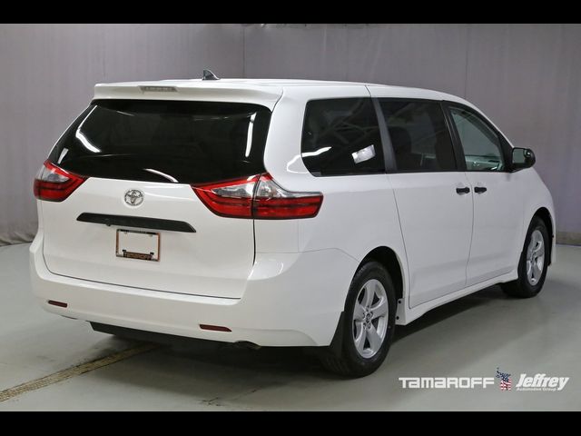 2020 Toyota Sienna L