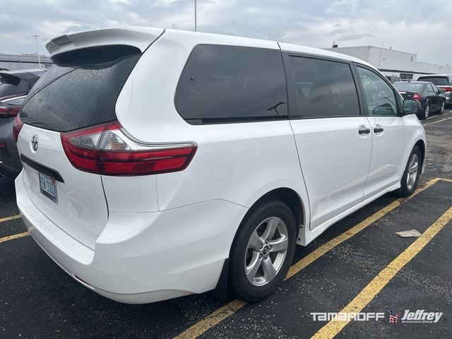 2020 Toyota Sienna L