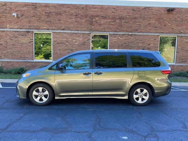 2020 Toyota Sienna L