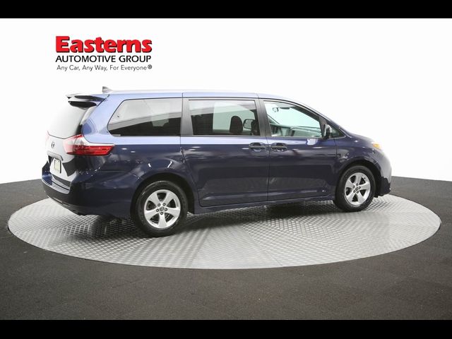 2020 Toyota Sienna L