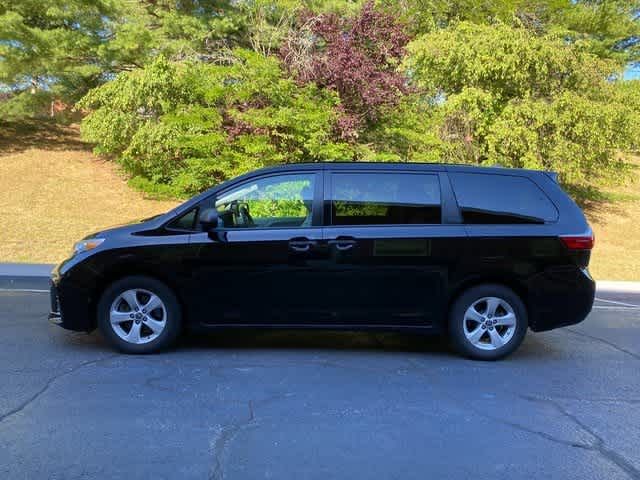 2020 Toyota Sienna L