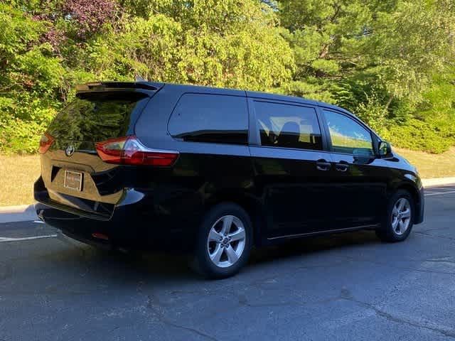 2020 Toyota Sienna L