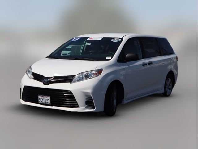 2020 Toyota Sienna L