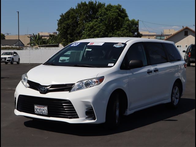 2020 Toyota Sienna L