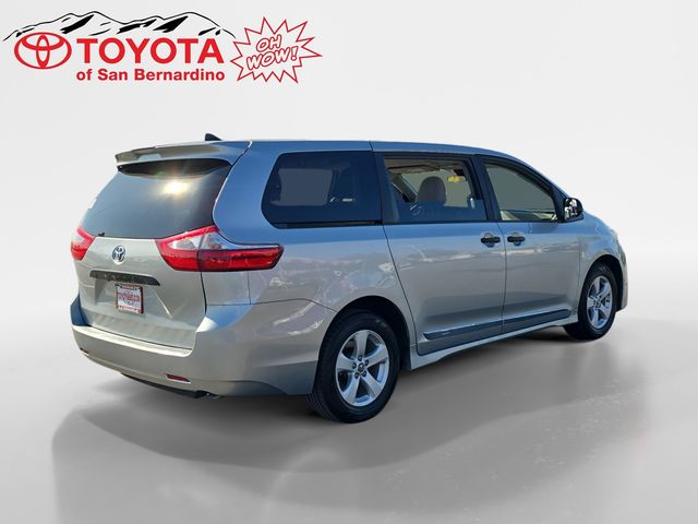 2020 Toyota Sienna L