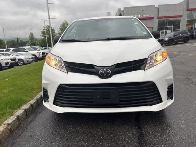 2020 Toyota Sienna L