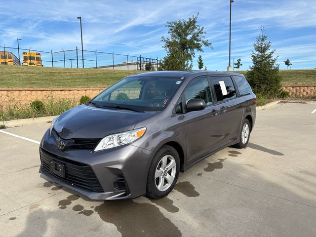 2020 Toyota Sienna L