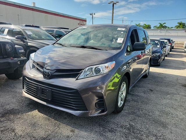 2020 Toyota Sienna L