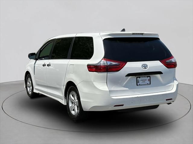 2020 Toyota Sienna L