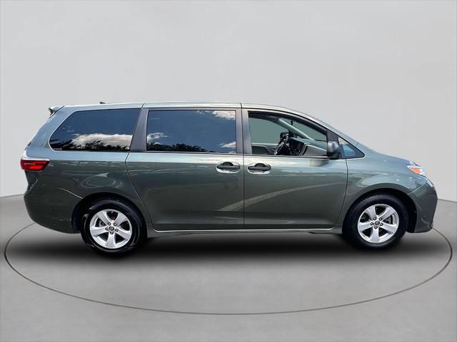 2020 Toyota Sienna L