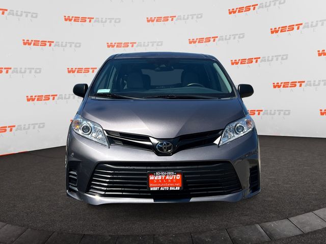 2020 Toyota Sienna L