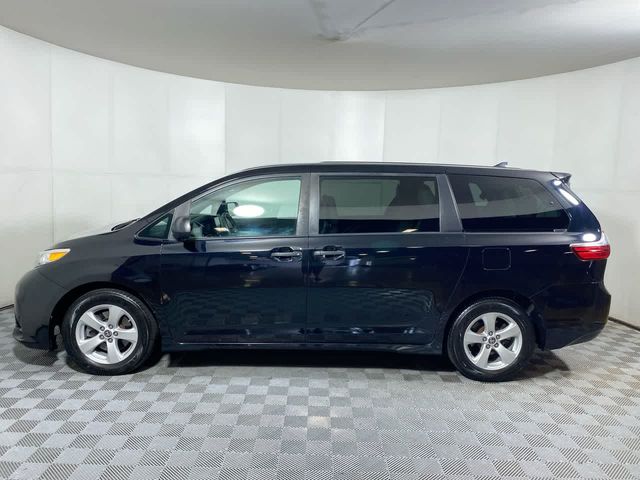 2020 Toyota Sienna L