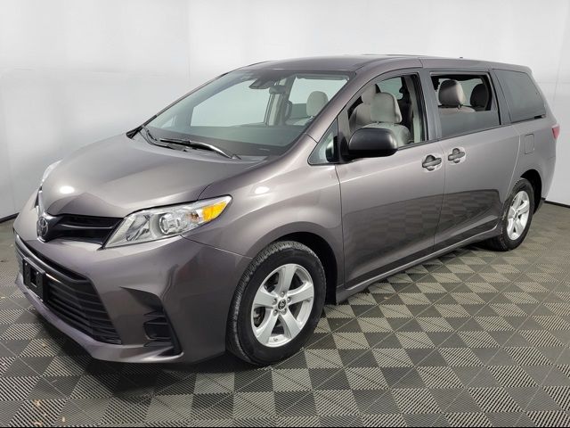 2020 Toyota Sienna L