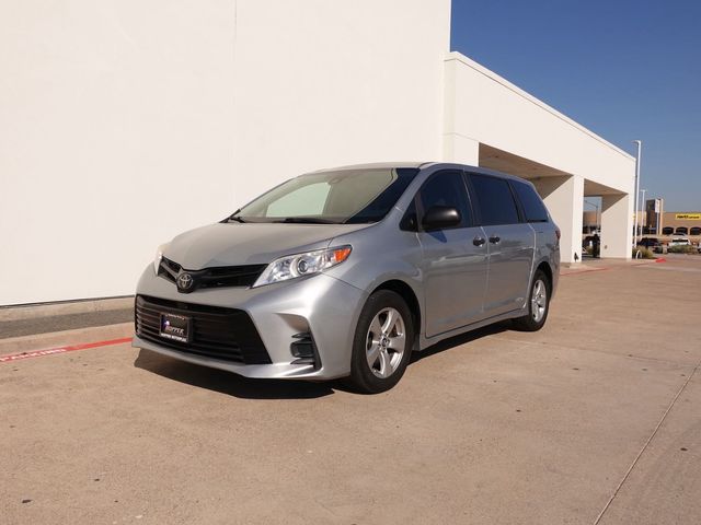 2020 Toyota Sienna L