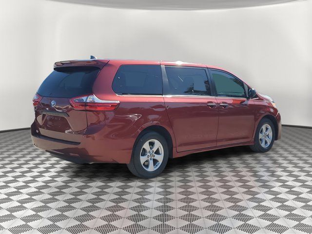 2020 Toyota Sienna L
