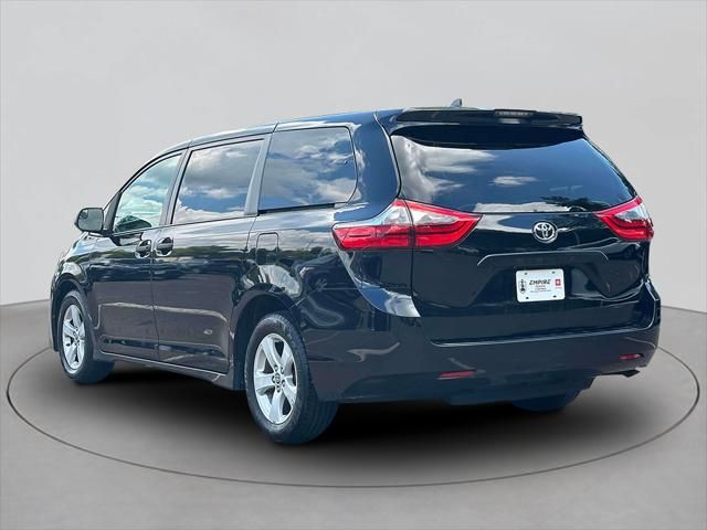 2020 Toyota Sienna L