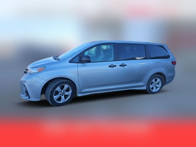 2020 Toyota Sienna L