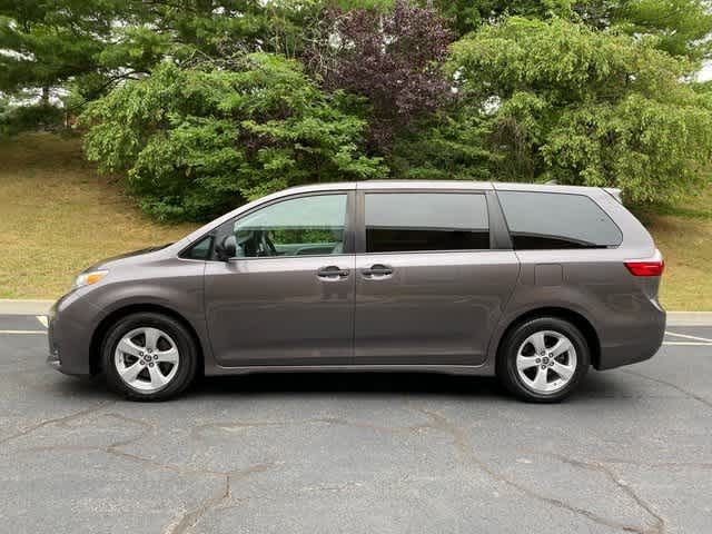 2020 Toyota Sienna L