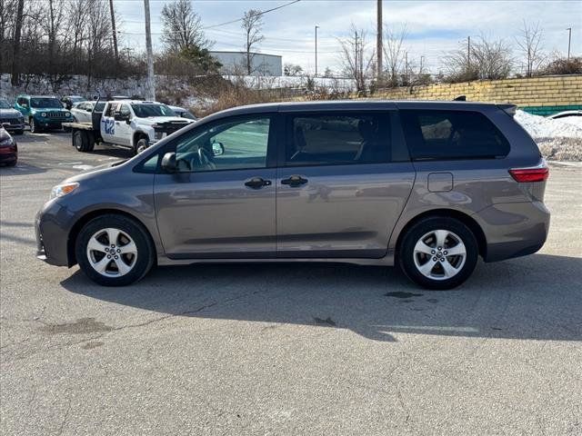 2020 Toyota Sienna L