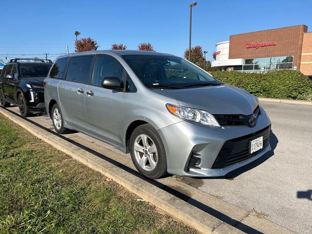 2020 Toyota Sienna L