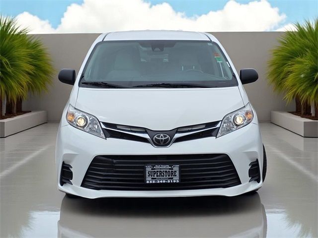 2020 Toyota Sienna L