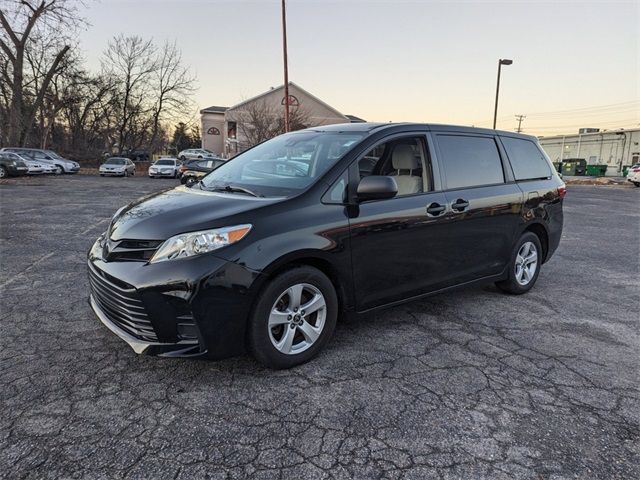 2020 Toyota Sienna L