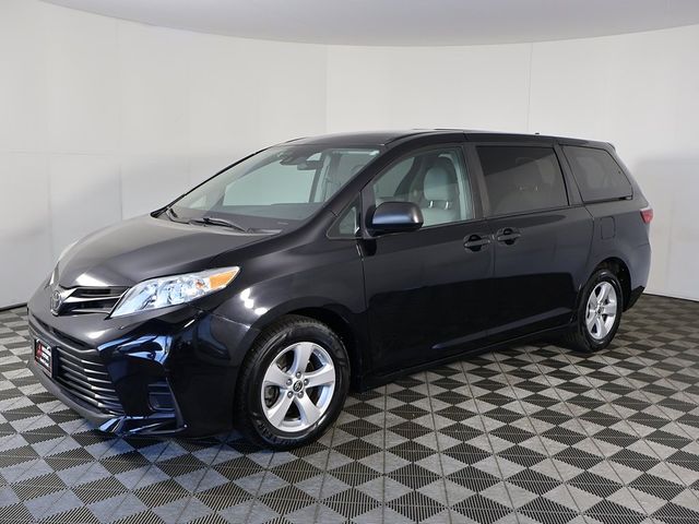 2020 Toyota Sienna L