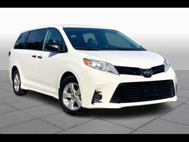 2020 Toyota Sienna L