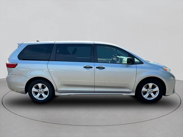 2020 Toyota Sienna L