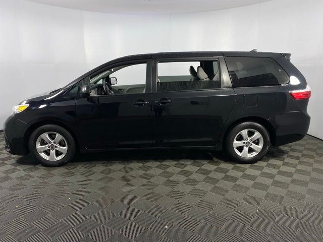 2020 Toyota Sienna L