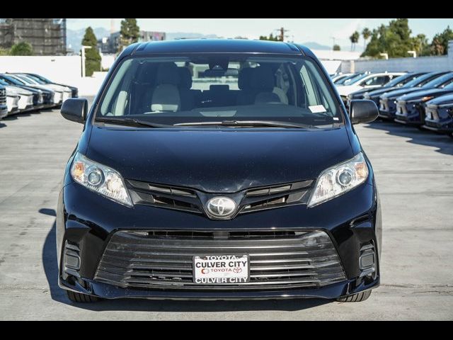 2020 Toyota Sienna L